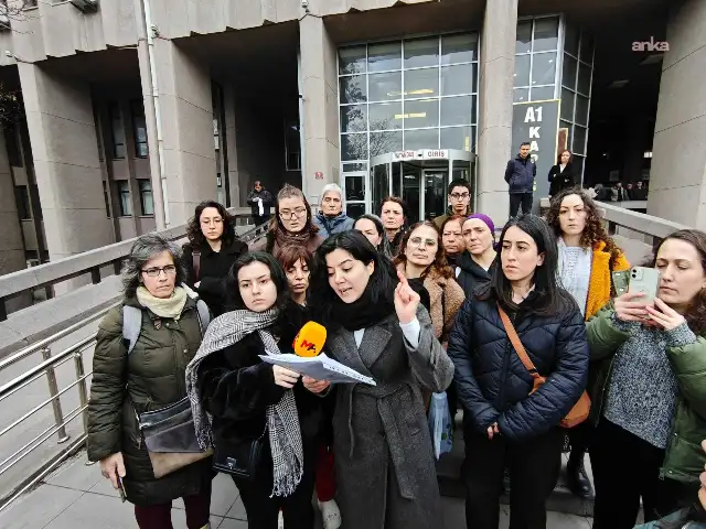 Ankara’daki deprem anmasında polis şiddetine maruz kalan kadınlardan suç duyurusu