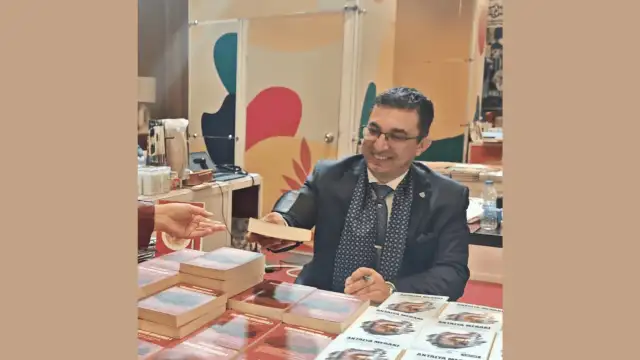Boran Eser Kavaz, Akra Kitap Günleri'nde okurlarıyla buluştu