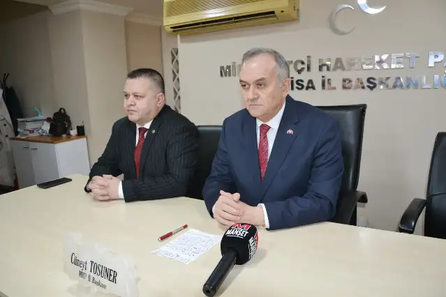 MHP Grup Başkan Vekili Akçay, bayramlaşma için geldiği Manisa’dan iç ve dış gündem vurgusu