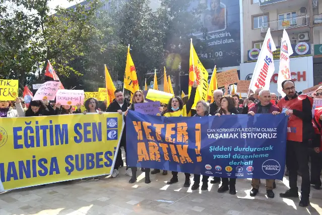 Manisa'da sendikalardan okulda şiddete karşı ortak tepki: Artık yeter!