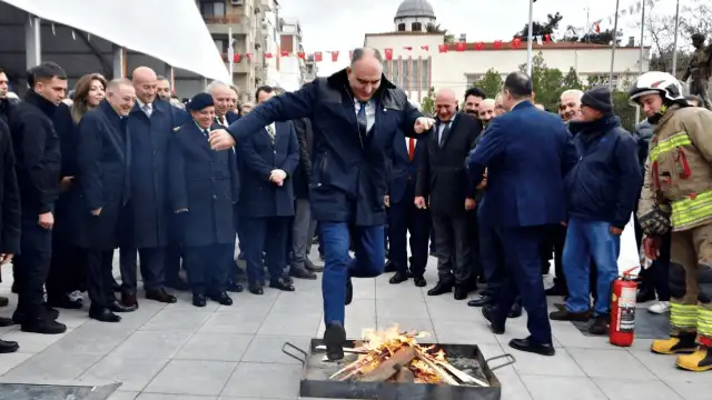 Manisa’daki protokol Nevruz Ateşi sınavından böyle geçti