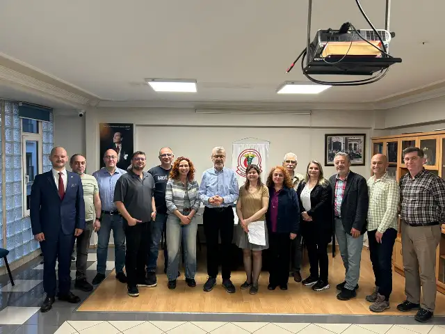 Manisa Tabip Odası'nın kadın başkanı Karabağ’ın yeni yönetiminde görev bölümü