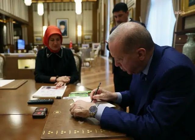 Erdoğan Kızılay'a kurban bağışı yaptı