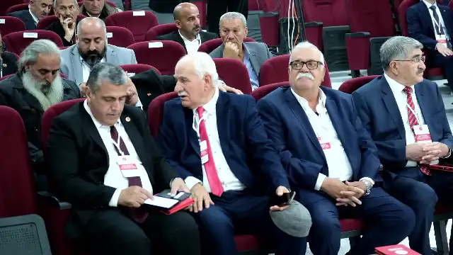 Tunceli'de Dedeler Zirvesi: Diyanet'in belirli bir bütçesi var, üçte birini de bize verseler ne olur?
