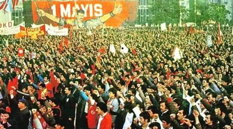 1977 yılında Taksim'de 500 bin emekçi vardı. Konuşmalar devam ederken, çevredeki binalardan halkın üzerine ateş açıldı. Taksim Alanı’nda 37 kişi yaşamını yitirdi. Katliamın failleri hala açığa çıkarılamadı. İstanbul'da 1978 ve 1979 1 Mayıs'ları da kitlesel geçti. 1979 ve 1980 yılında sıkıyönetim ve sokağa çıkma yasağı nedeniyle 1 Mayıs İstanbul'da kutlanamadı.
12 Eylül askeri darbesinin ardından 1 Mayıs, uzun süre yasal olarak kutlanamadı. Ancak işçi hareketinde 1980'lerin sonuna doğru başlayan yükseliş ve 1986 yılı sonunda başlayan ve üç ay süren NETAŞ grevi yeni bir dönemin habercisi oldu. 1987 yılından itibaren 1 Mayıs yasakları fiilen aşılmaya başlandı. 