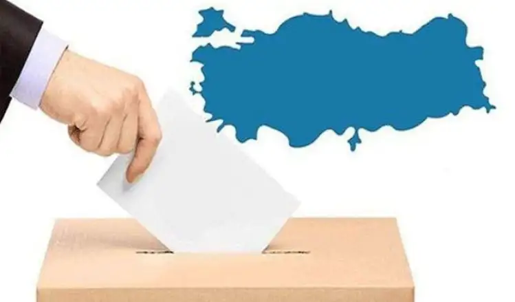 1-Kurultay öncesi oluşan kötümser hava dağılmış. CHP son seçimlere göre 1,4 puan artmış olsa da Ekim ayı çalışmamıza göre 7 puan yükselmiştir.