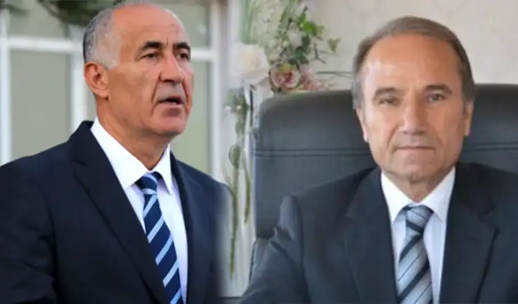 CHP’nin Malatya’da yeniden aday göstermediği iki aday da istifa etti.

Arguvan Belediyesinin 31 Mart seçimlerindeki adayı Ersoy Eren olurken Hekimhan Belediye Başkan Adayı olarak da Mehmet Şerif Yıldırım gösterildi.
Aday açıklamalarının ardından Hekimhan Belediye Başkanı Turan Karadağ 30 Ocak’ta, Arguvan’ın mevcut Belediye Başkanı Mehmet Kızıldaş ise 7 Şubat’ta CHP’den istifa ettiklerini açıkladı.